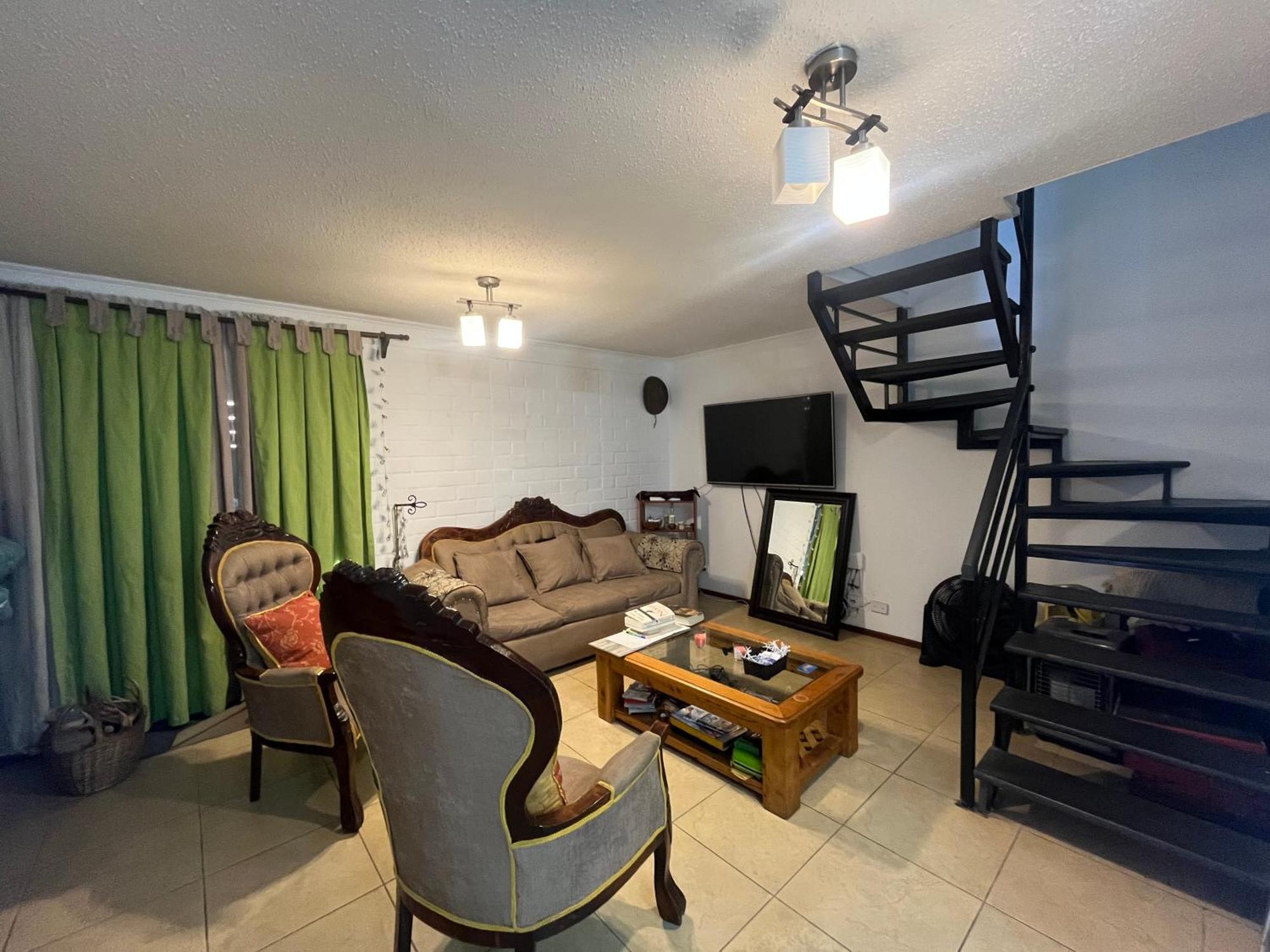 Hostel Tu Espacio Re - Casa Cerca Del Aeropuerto Сантьяго Экстерьер фото